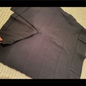 Black skirt with slit